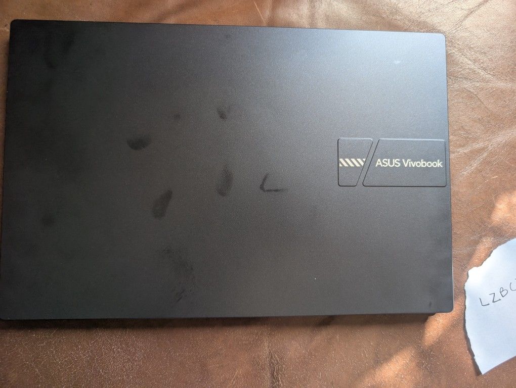 ASUS INTEL i3 Processor 8 Gig Ram