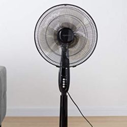 AMAZON BASICS 16 inch OSCILLATING FAN H M L WITH TIMER FIRM PRICE.  IN EAGLE ROCK  