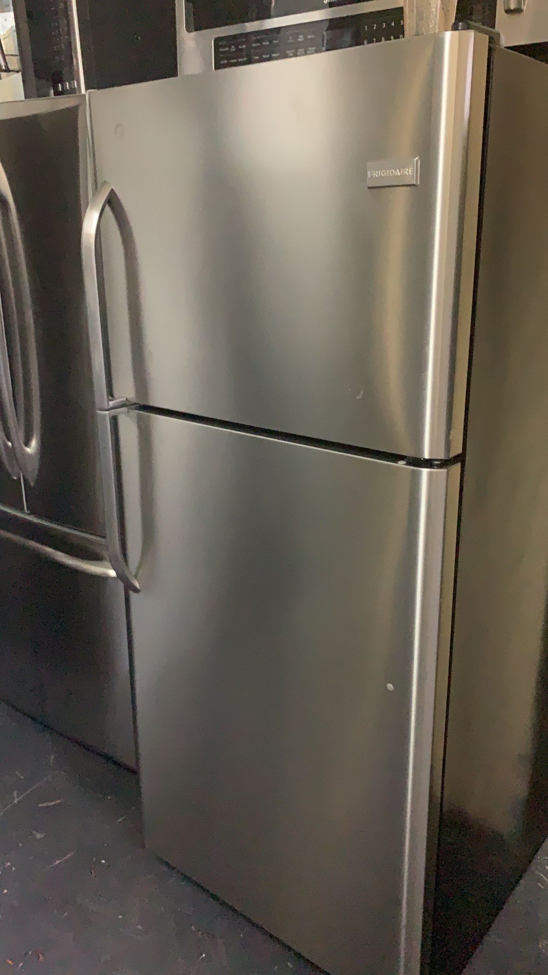 Nevera regular 30” fregedaire