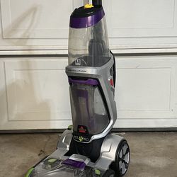 BISSELL Pro Heat 2X Revolution Pet Carpet Cleaner