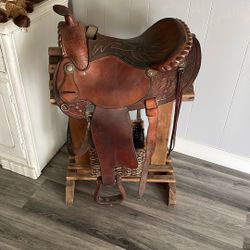 Western Saddle 