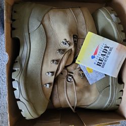 950 us Mounting  Combat  Boot 