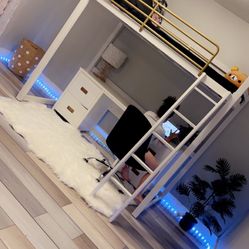 Kids Bedroom 