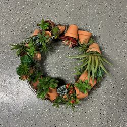 Small Clay Pots & Succulents Wreath
