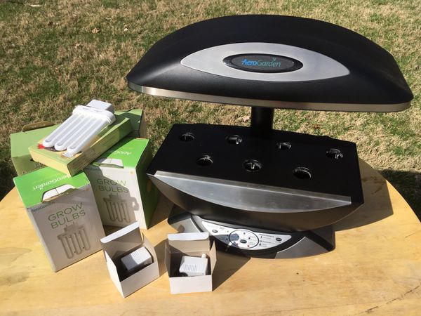 Aerogarden Pro 200 w/ extras for Sale in Granville, OH ...