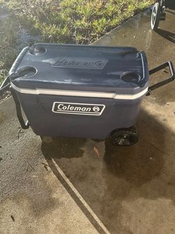 Coleman Wheeled Cooler with Handle