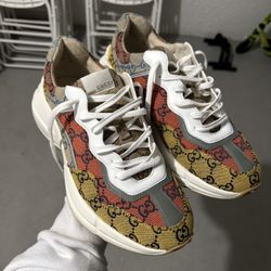 Gucci Sneakers