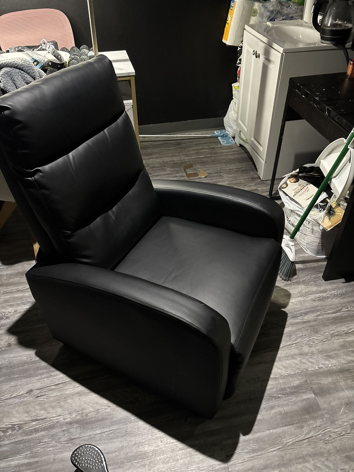 recliner chair