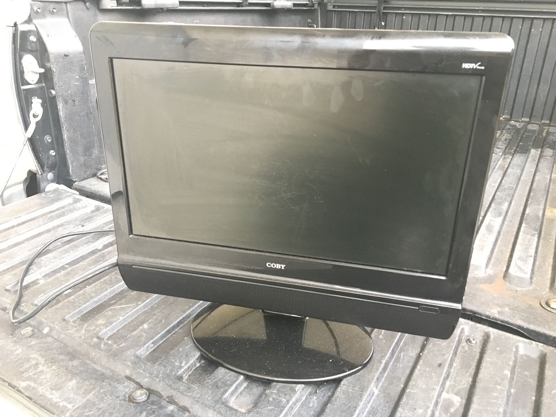 Coby 18.5” TFT LCD TV TFTV1904
