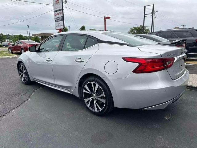 2017 Nissan Maxima