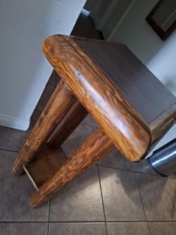 WOOD BAR STOOLS