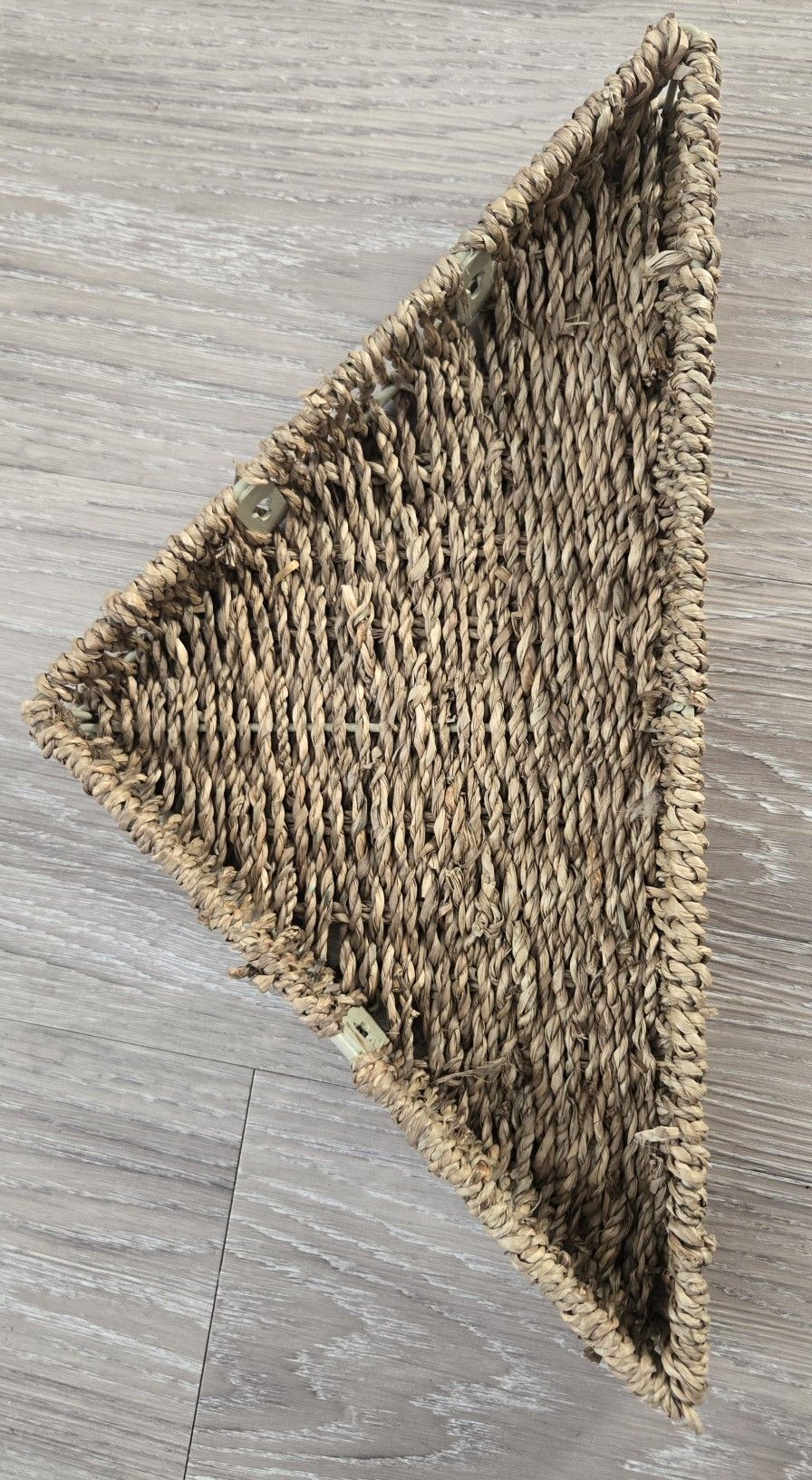 Woven Corner Mountaing Capable Wall Counter Basket