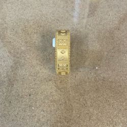 Solid Indian 21Kt Bangle Bracelet