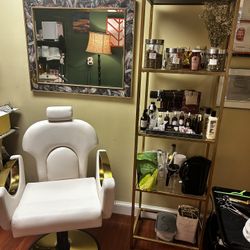 Barber Chair 