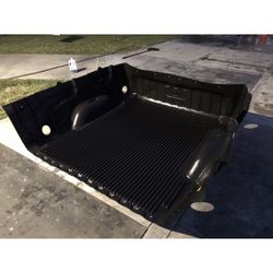 BED LINER 5.8 BED SIZE SILVERADO /SIERRA