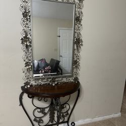 Hall Way Piece W/ Mirror 
