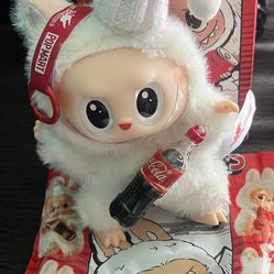 Labubu De Coca Cola