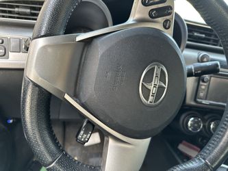 2014-16 Scion tc steering wheel