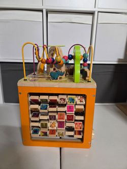 Zany Zoo wooden activity cube