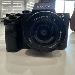 Sony A711 Camera