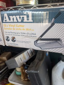 Vinyl cutter