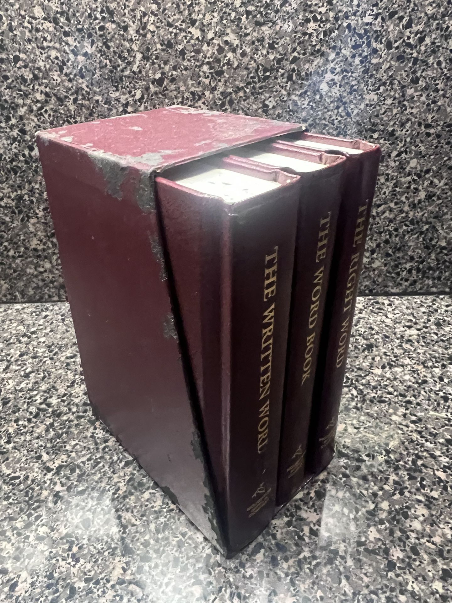 Free Word Books