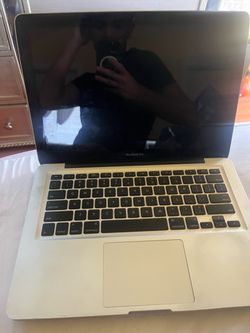 Apple MacBook Pro 13-inch laptop