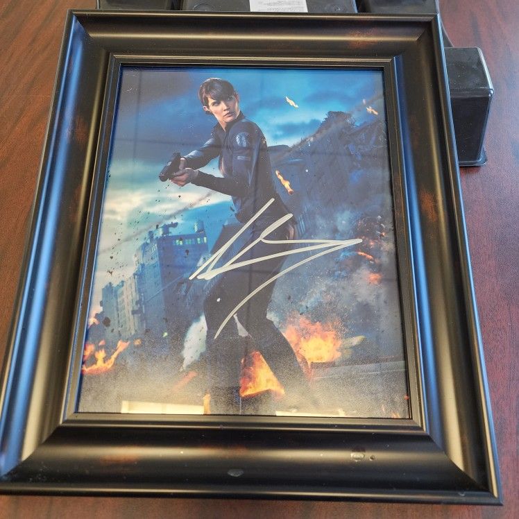 Avengers Cobie Smulders Autographed Frame