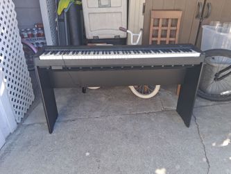 Yamaha P45 Digital Piano