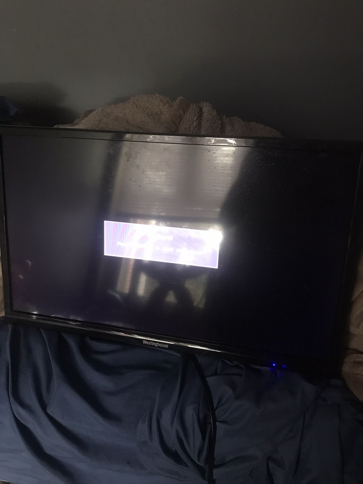 32” Flatscreen Tv
