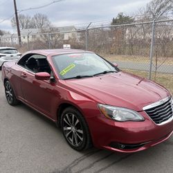2013 Chrysler 200 S Convertible 130 K