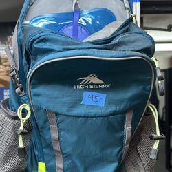 High Sierra Backpack With Water Bladder