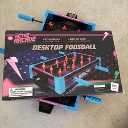 Retro Desktop Foosball Game