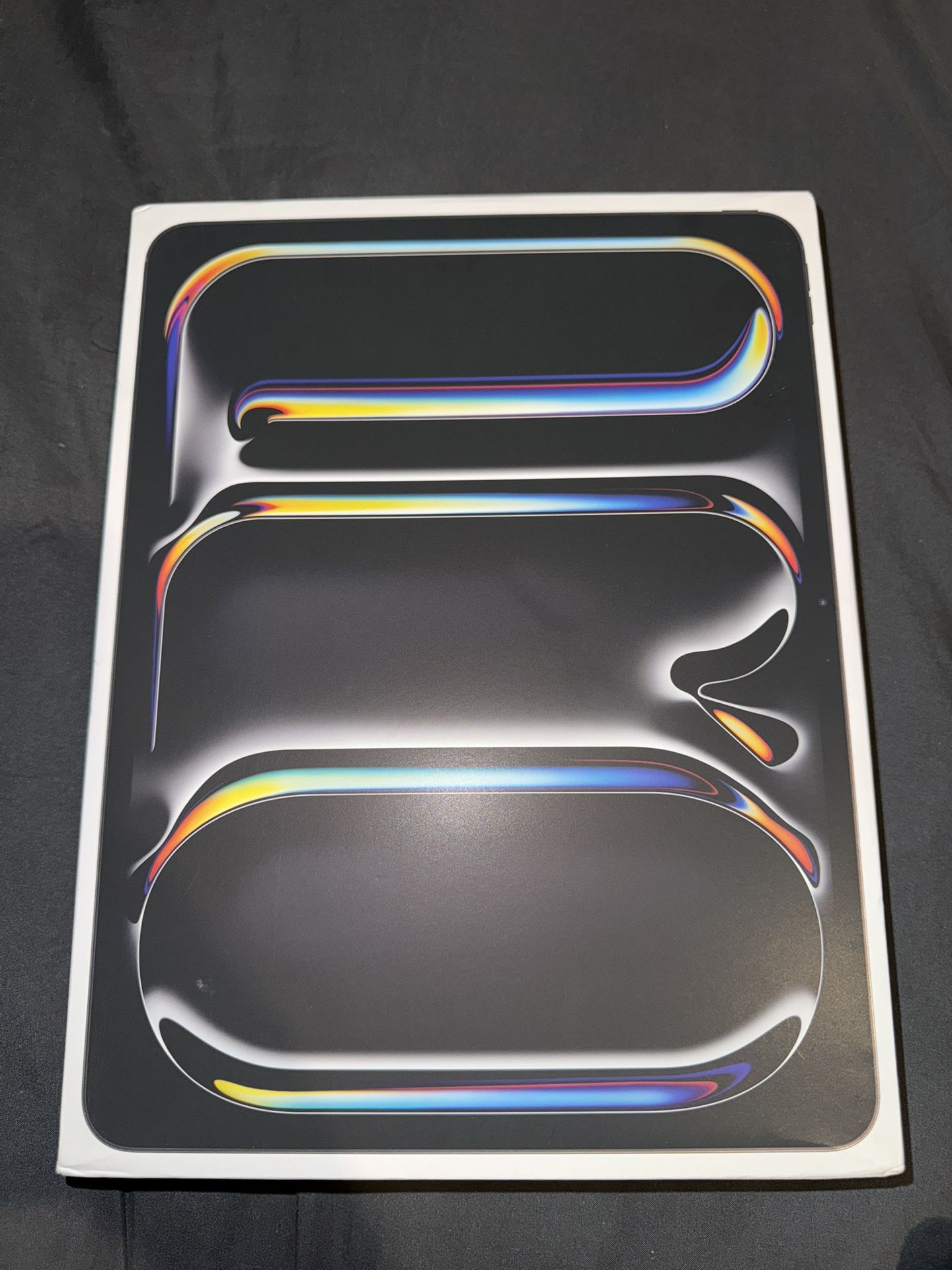 Apple 13-inch iPad Pro M4 chip Wi-Fi 512GB with OLED Space Black