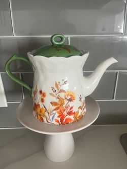 Teapot- ceramic