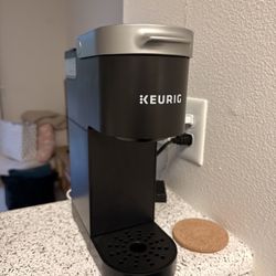 Keurig K-Mini Single-Serve K-Cup Pod Coffee Maker - Black: Compact Electric Brewer, 6-12 oz Capacity