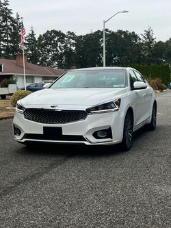 2017 Kia Cadenza
