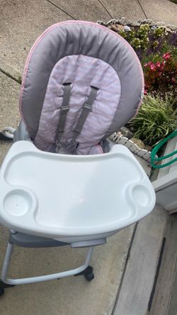 Ingenuity Infant-to-Toddler High Chair (Gray/Pink)