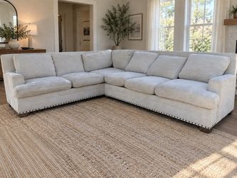 🔔🔥🚚FLASH SALE ~ FREE DLVRY — Huge Living Spaces Sectional 130” × 102”