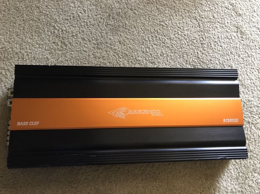 Crescendo audio BASS CLEFF 3500 HALF OHM STABLE AMP!!! $700 OBO WILL CONSIDER ALL OFFERS THANKS FOR LOOKING 😀 3875 RMS AT 1 OHM HALF OHM STABLE
