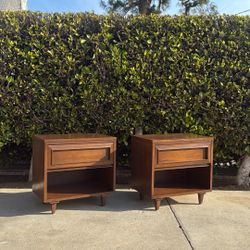 Mid Century Modern Nightstands
