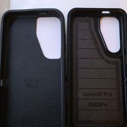 Samsung S24 Otter Box. 