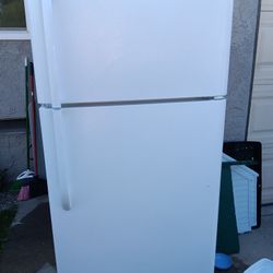 $$$$$ REFRIGERATOR FRIGIDAIRE $$$$$$