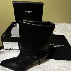 Saint Laurent Boots Women 