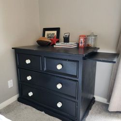 Dresser, Excellent Quality, Wood 