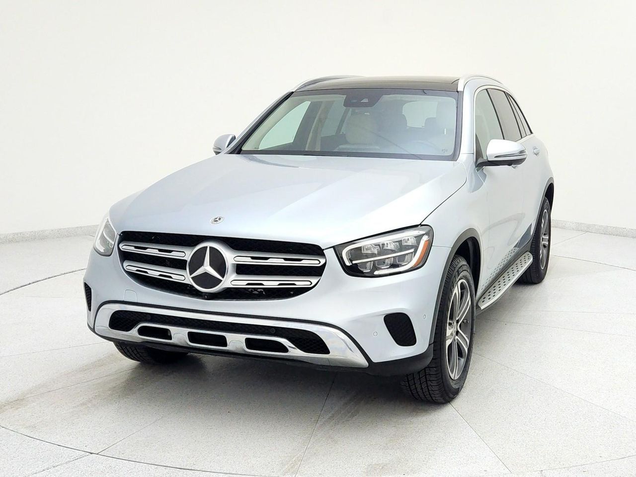 2022 Mercedes-Benz GLC 300