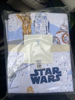Pottery Barn Twin Star Wars bedding with BB 8 Pillow