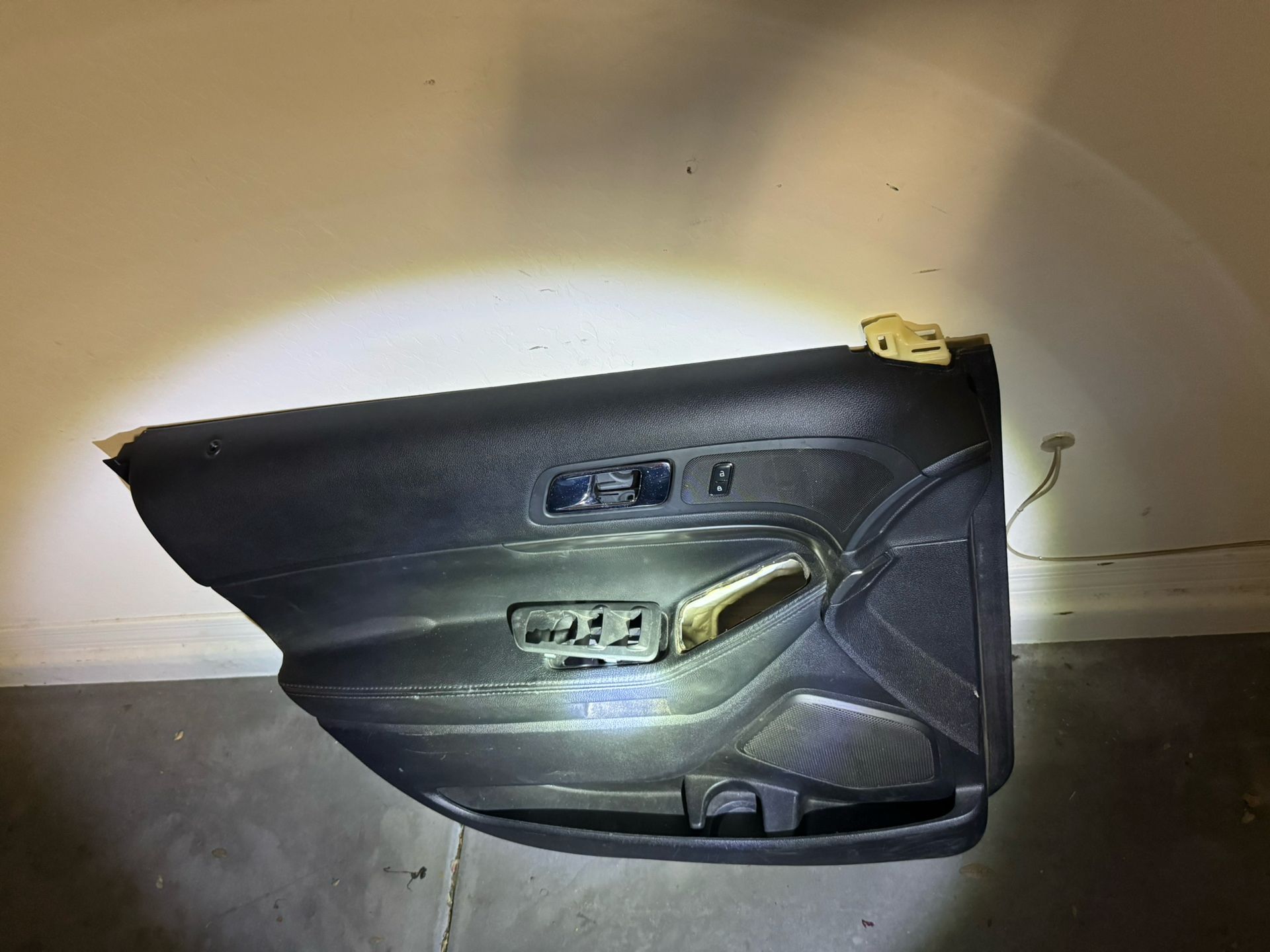Front Driver Side Door Panels For 2011-2019 Ford Explorer
