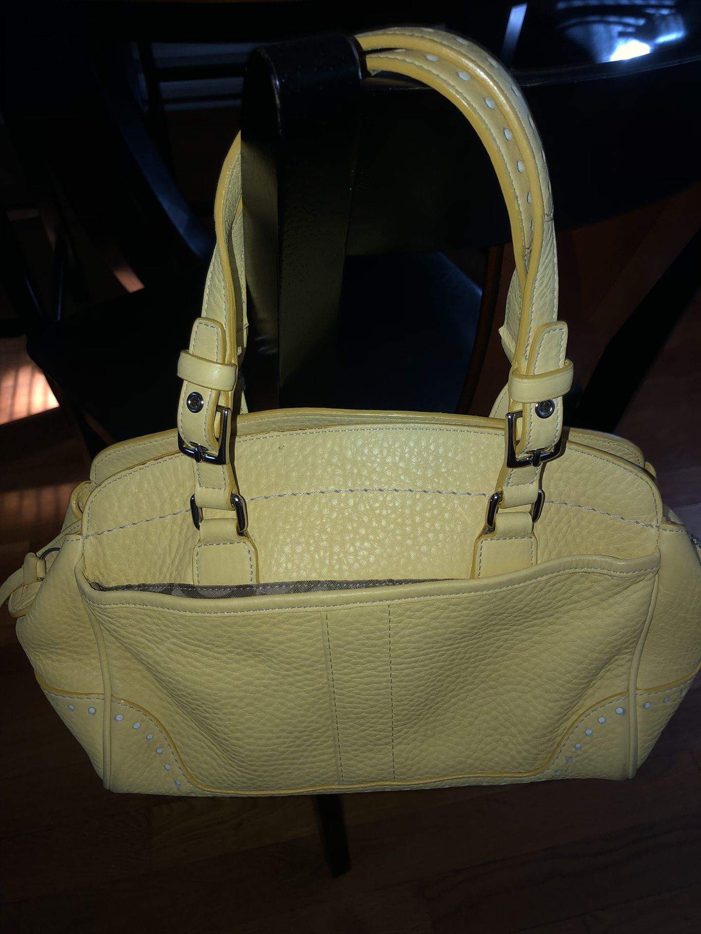 Yellow small/xs  COACH purse! Soft grain!