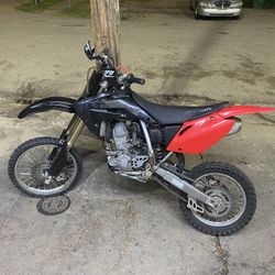 2009 Honda Crf150r expert DIRTBIKE